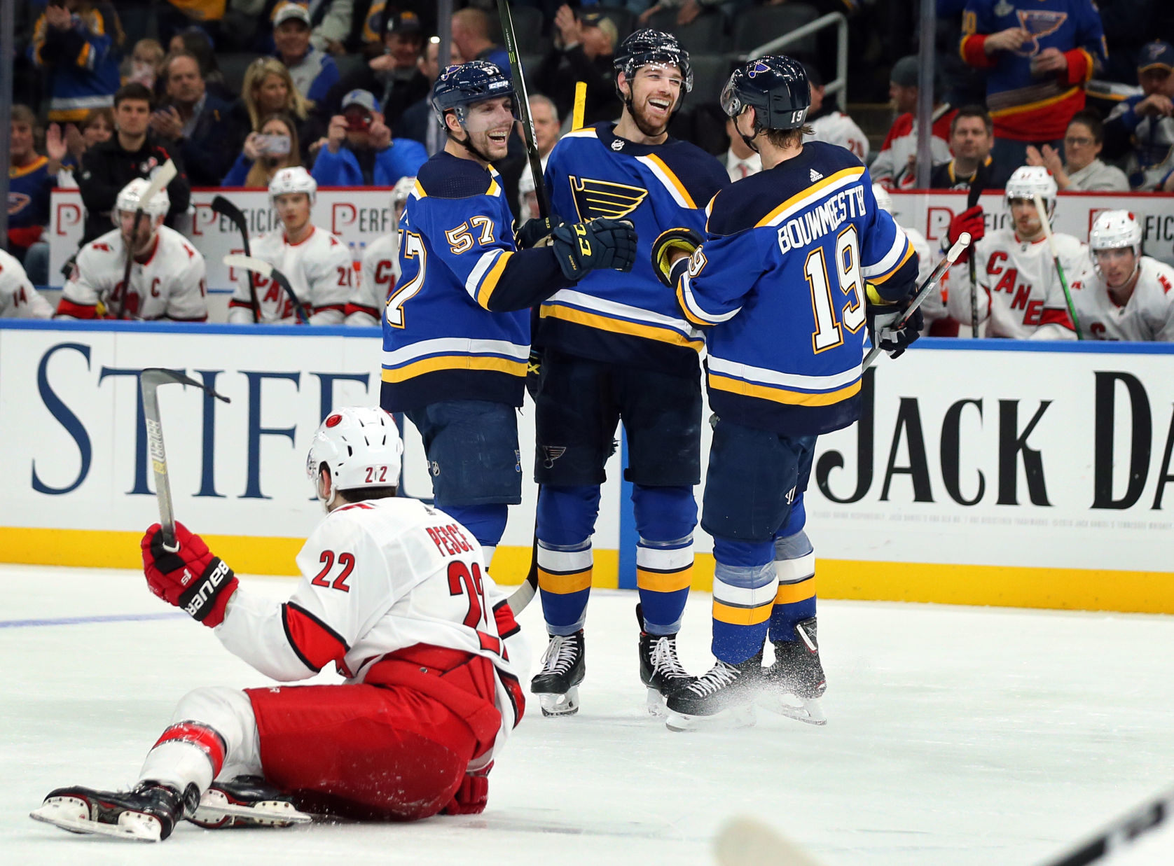 Carolina Hurricanes vs St. Louis Blues